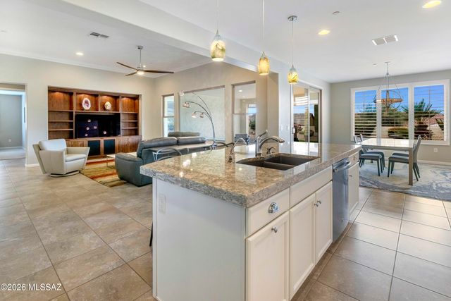 31924 S Flat Rock Drive, Oracle, AZ 85623