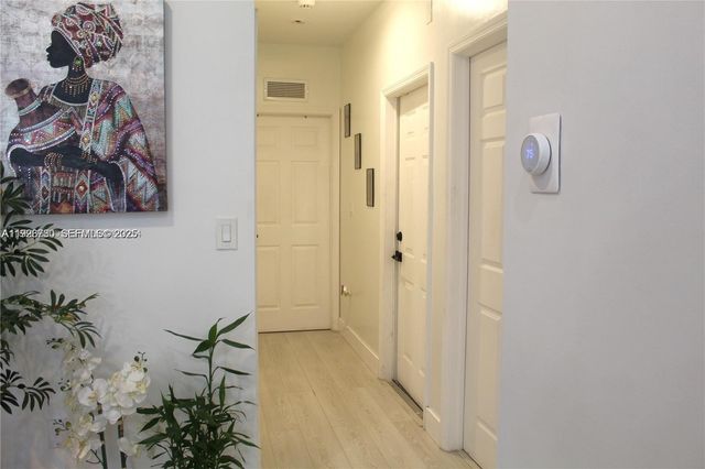 1209 NE 32nd Ave, Homestead, FL 33033