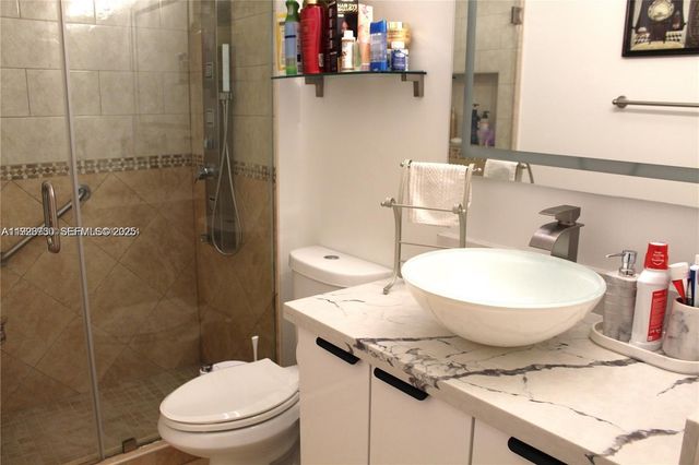 1209 NE 32nd Ave, Homestead, FL 33033