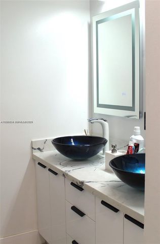 1209 NE 32nd Ave, Homestead, FL 33033