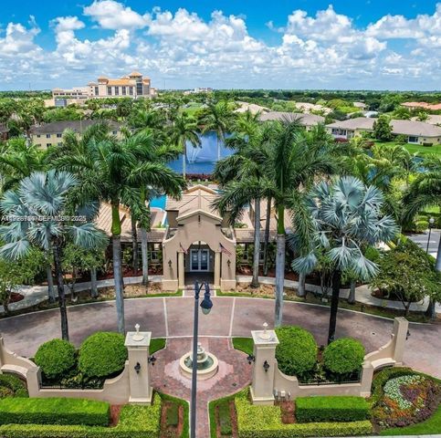 1209 NE 32nd Ave, Homestead, FL 33033