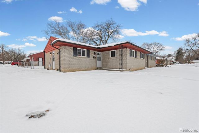 28507 Sunnydale Street, Livonia, MI 48154