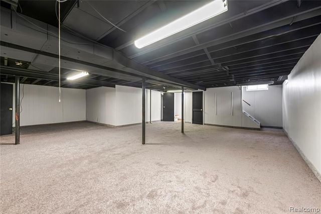 28507 Sunnydale Street, Livonia, MI 48154