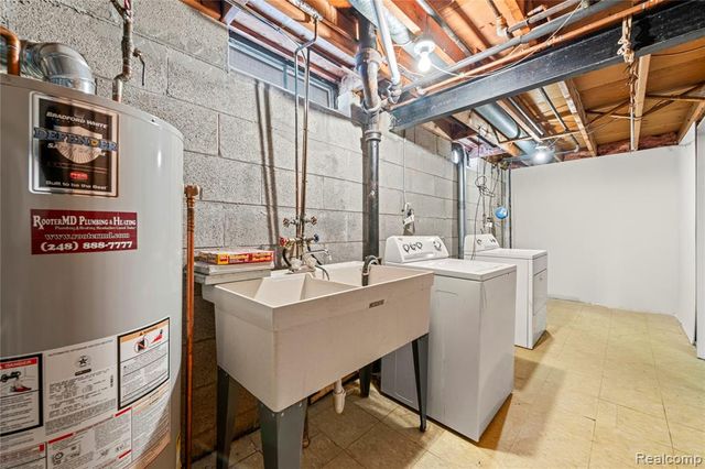 28507 Sunnydale Street, Livonia, MI 48154