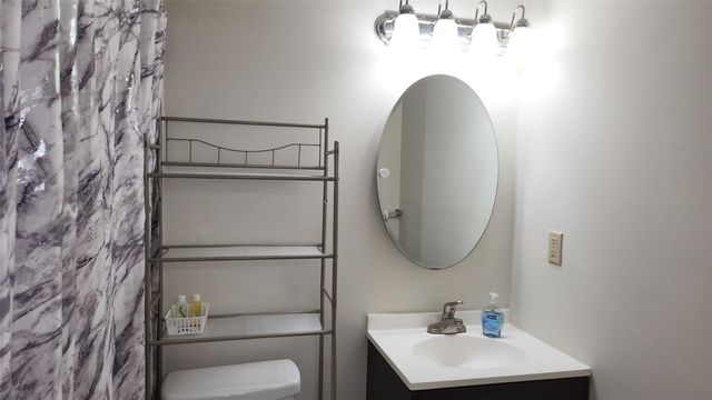 4727 W Alabama Street 104, Houston, TX 77027