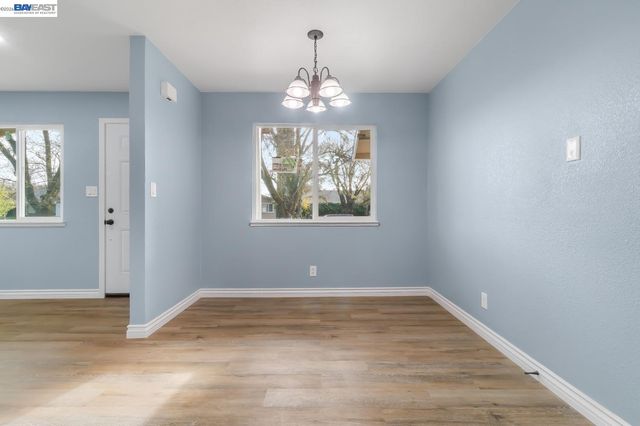 7025 Kermit Ln, Stockton, CA 95207