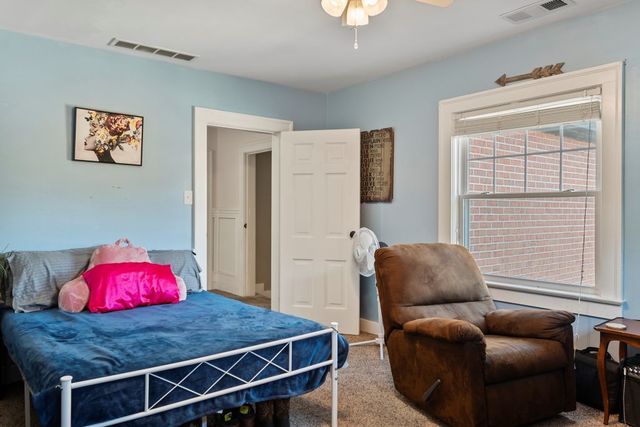 417 S Westlawn Avenue, Decatur, IL 62521