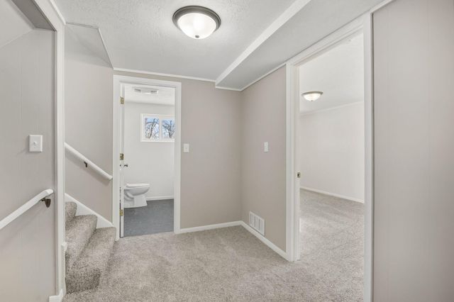 303 Lexington Avenue N, New Prague, MN 56071