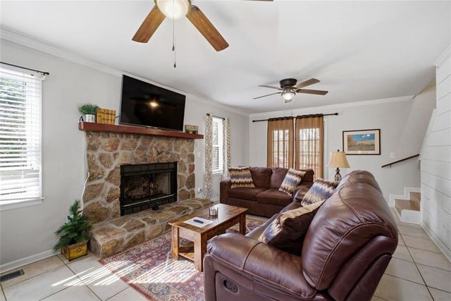 858 River Forest Run, Cleveland, GA 30528