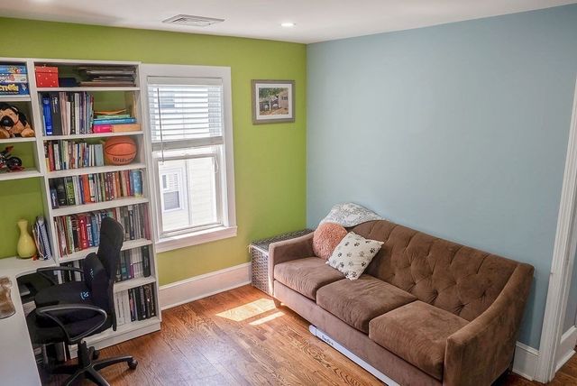 26-28 Quincy St 26, Watertown, MA 02472