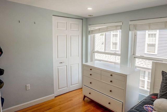 26-28 Quincy St 26, Watertown, MA 02472
