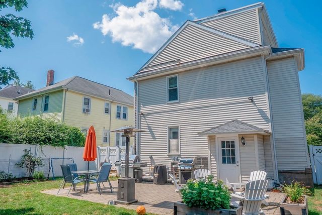 26-28 Quincy St 26, Watertown, MA 02472