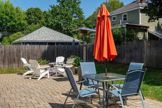 26-28 Quincy St 26, Watertown, MA 02472