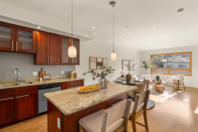 1 San Bruno Avenue N, Brisbane, CA 94005