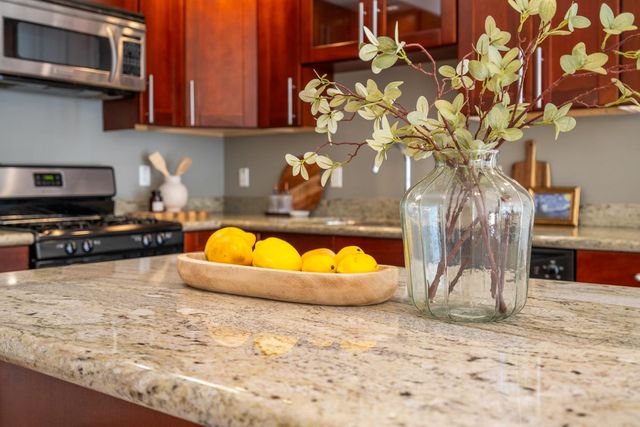 1 San Bruno Avenue N, Brisbane, CA 94005