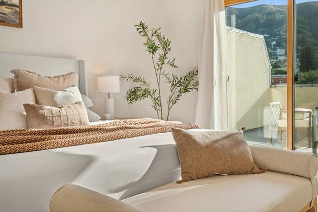 1 San Bruno Avenue N, Brisbane, CA 94005