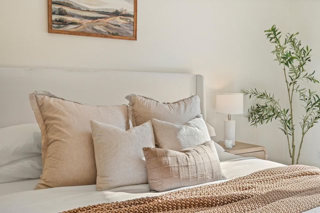 1 San Bruno Avenue N, Brisbane, CA 94005