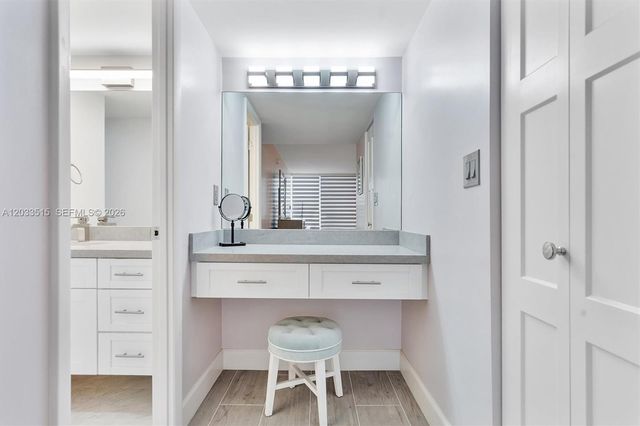 600 Parkview Dr 815, Hallandale Beach, FL 33009
