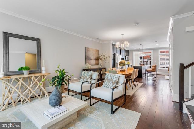 10372 SAGER AVE, Fairfax, VA 22030