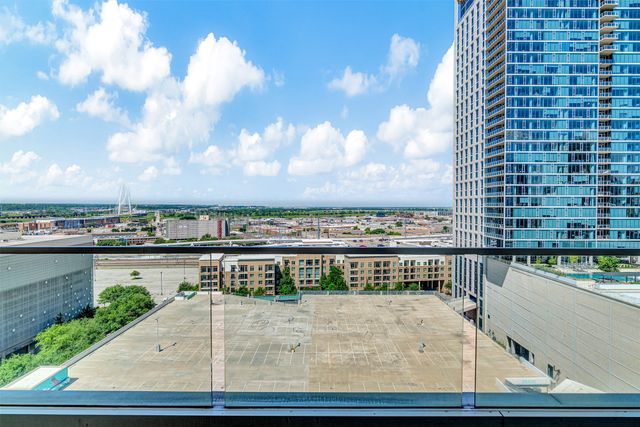 2408 Victory park 1140, Dallas, TX 75219
