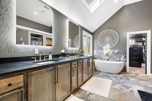 7546 Persimmon Court, Willard, MO 65781