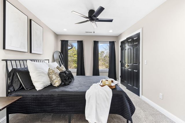 7546 Persimmon Court, Willard, MO 65781