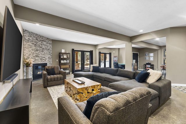 7546 Persimmon Court, Willard, MO 65781