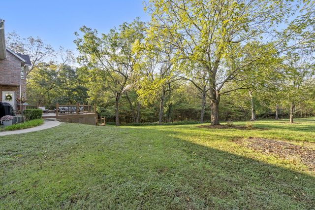 7546 Persimmon Court, Willard, MO 65781