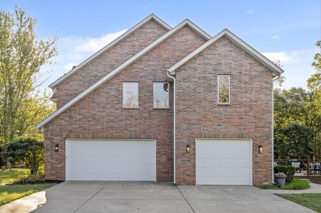 7546 Persimmon Court, Willard, MO 65781