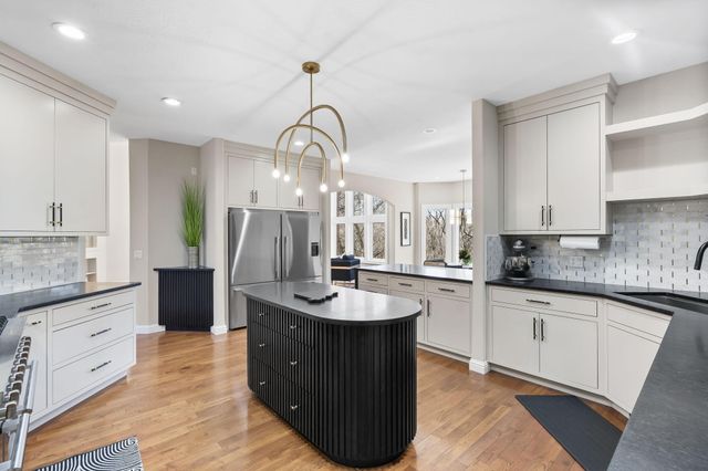 7546 Persimmon Court, Willard, MO 65781