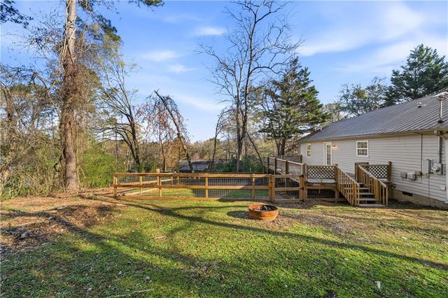 203 Terrier Drive, Calhoun, GA 30701