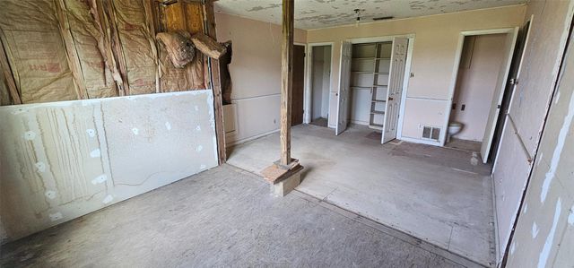 1405 Vz County Road 4111, Canton, TX 75103