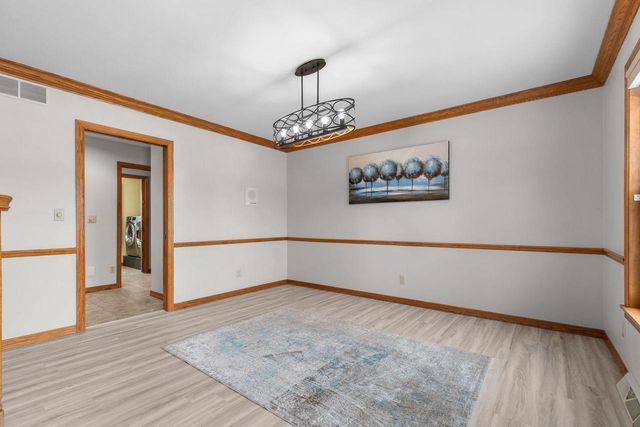 1960 CLIFFVIEW COURT, Oshkosh, WI 54902