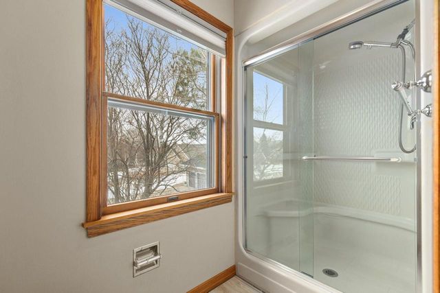 1960 CLIFFVIEW COURT, Oshkosh, WI 54902