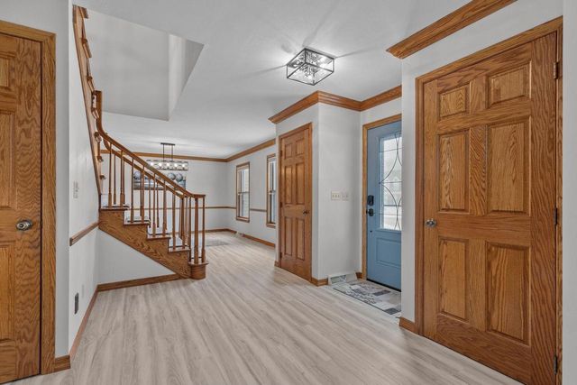 1960 CLIFFVIEW COURT, Oshkosh, WI 54902