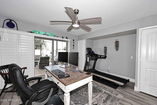 4641 E MOUNTAIN VIEW Road, Phoenix, AZ 85028