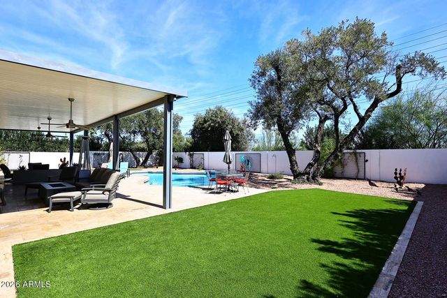 4641 E MOUNTAIN VIEW Road, Phoenix, AZ 85028