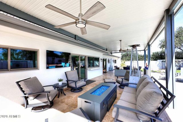 4641 E MOUNTAIN VIEW Road, Phoenix, AZ 85028