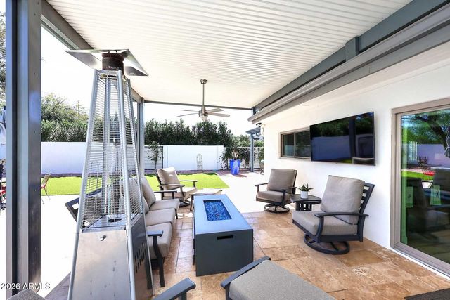 4641 E MOUNTAIN VIEW Road, Phoenix, AZ 85028