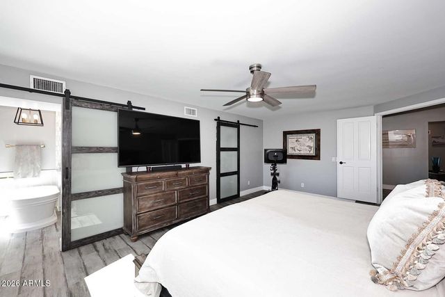 4641 E MOUNTAIN VIEW Road, Phoenix, AZ 85028