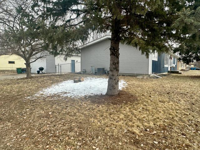1970 Robin Lane S, Hugo, MN 55038