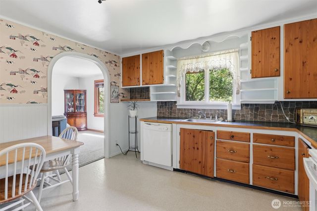 10731 SR 530 NE, Arlington, WA 98223