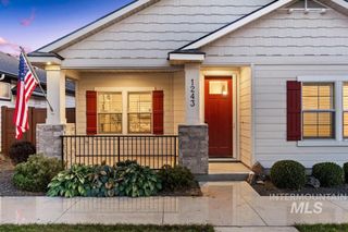 1243 E Prairiefire St, Meridian, ID 83646