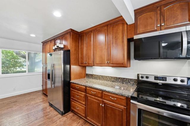 14225 Lora 62, Los Gatos, CA 95032