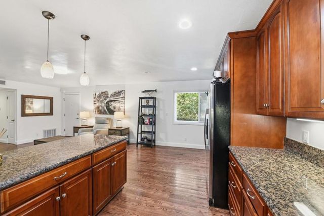 14225 Lora 62, Los Gatos, CA 95032