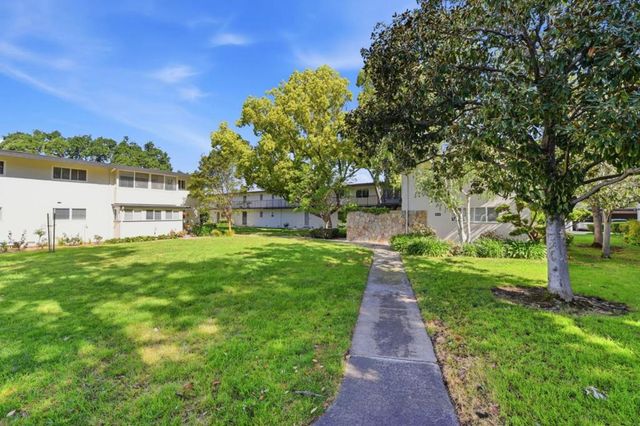 14225 Lora 62, Los Gatos, CA 95032