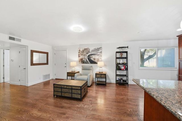 14225 Lora 62, Los Gatos, CA 95032