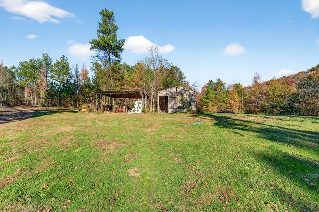 2243 Bear Camp Rd, Centerville, TN 37033