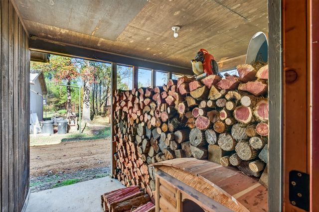 2243 Bear Camp Rd, Centerville, TN 37033