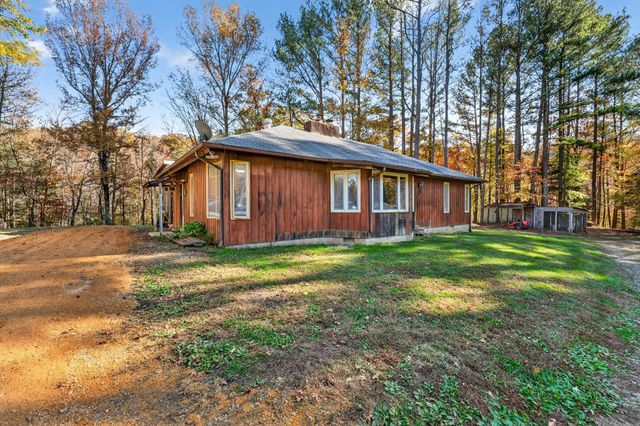 2243 Bear Camp Rd, Centerville, TN 37033